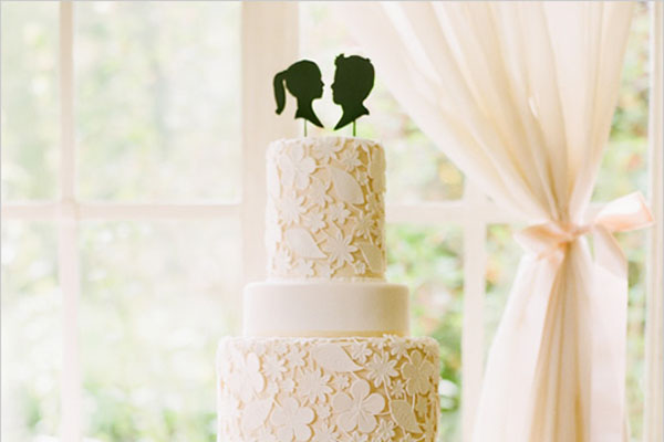 10 طرح ویژه برای تزیین کیک عروسی