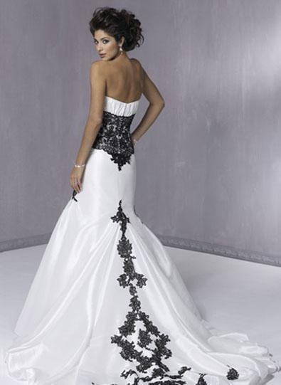 مدل لباس عروس با تم رنگی سیاه و سفید