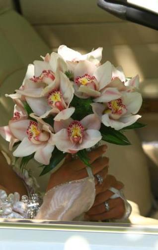 مسابقه زیباترین دسته گل عروس