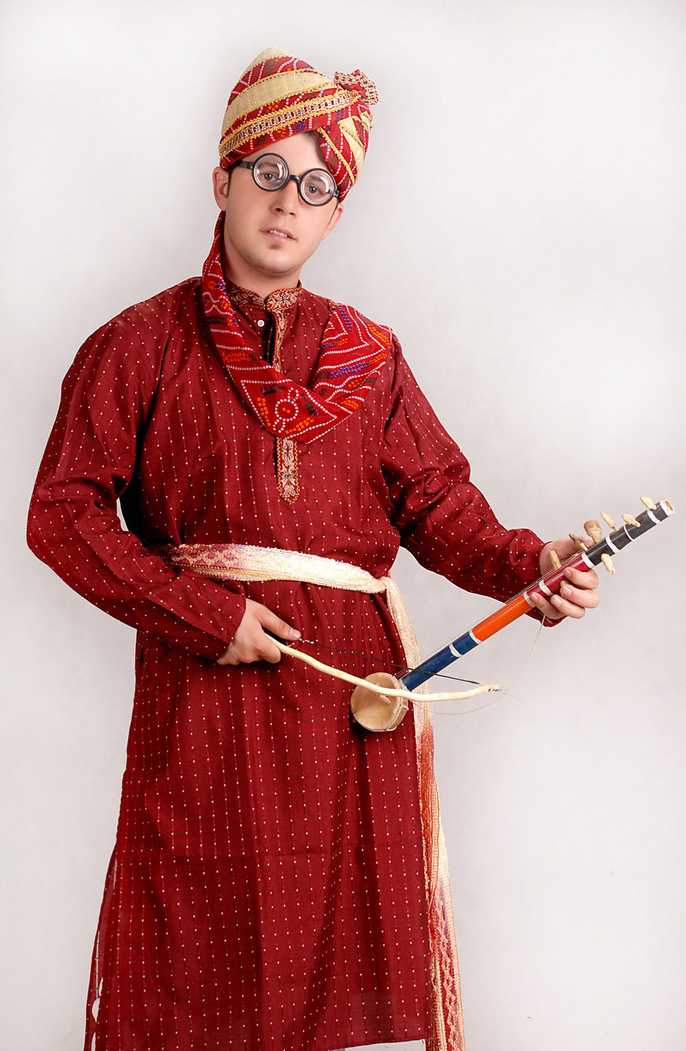 آتلیه عکس و فیلم نیلوفر آبی آتلیه عکس و فیلم نیلوفر آبی