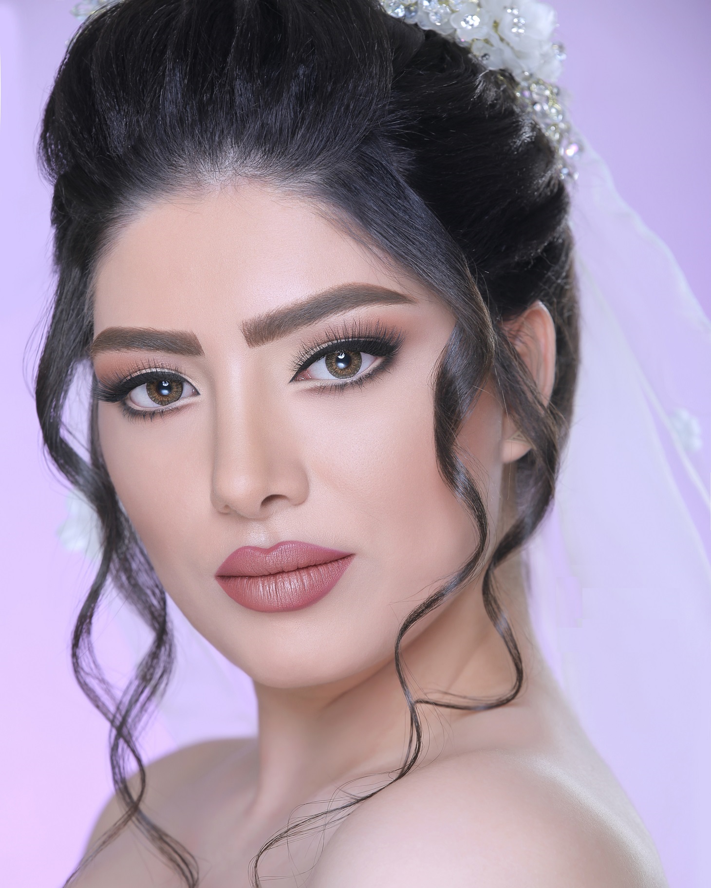 سالن آرایش عروس گل گیس سالن آرایش عروس گل گیس