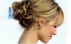 آرایشگاه مریم گلی