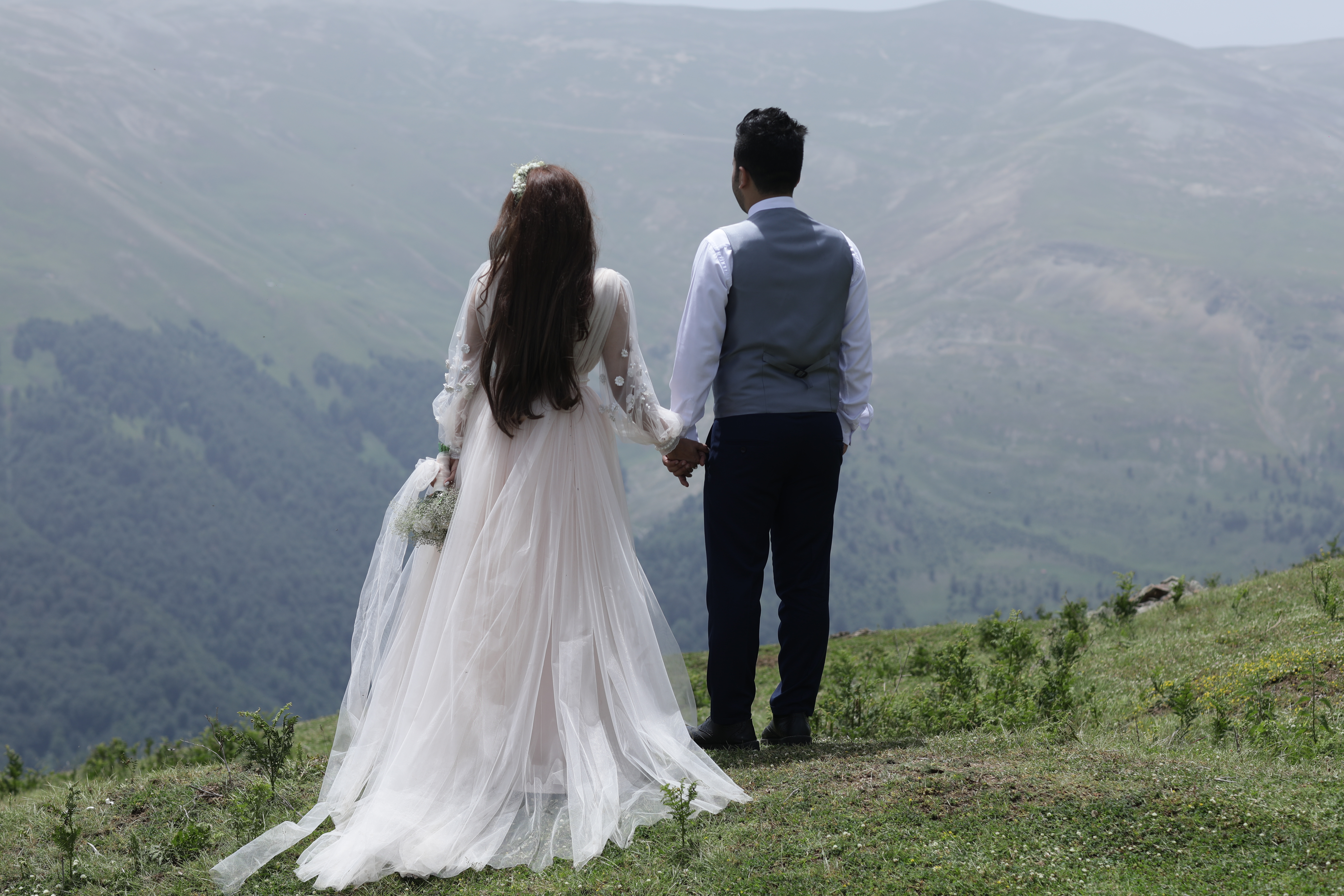 آتلیه عروس آریل آتلیه عروس آریل