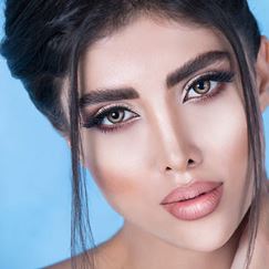 آرایشگاه عروس نازنین