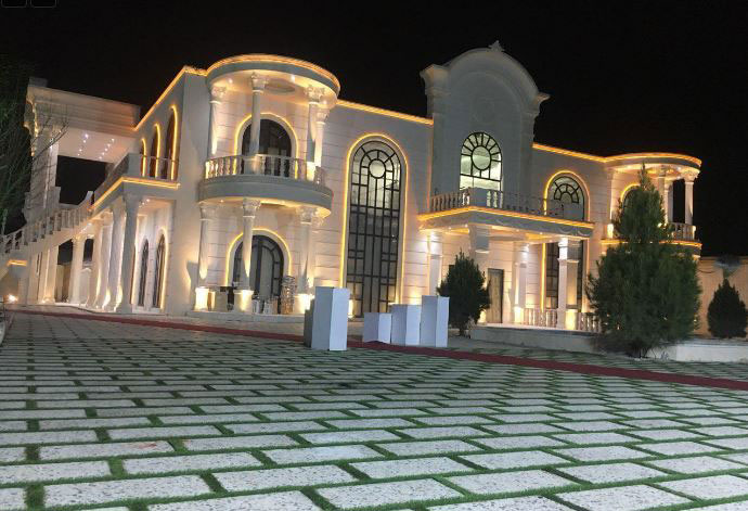 باغ عمارت سه گل باغ عمارت سه گل