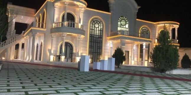 باغ عمارت سه گل باغ عمارت سه گل