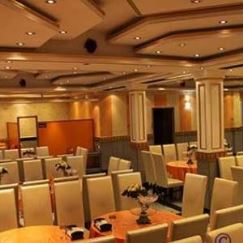 تالار عطر سیب تالار عطر سیب