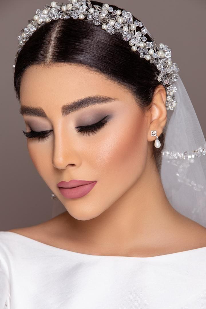 سالن عروس گل رز سالن عروس گل رز